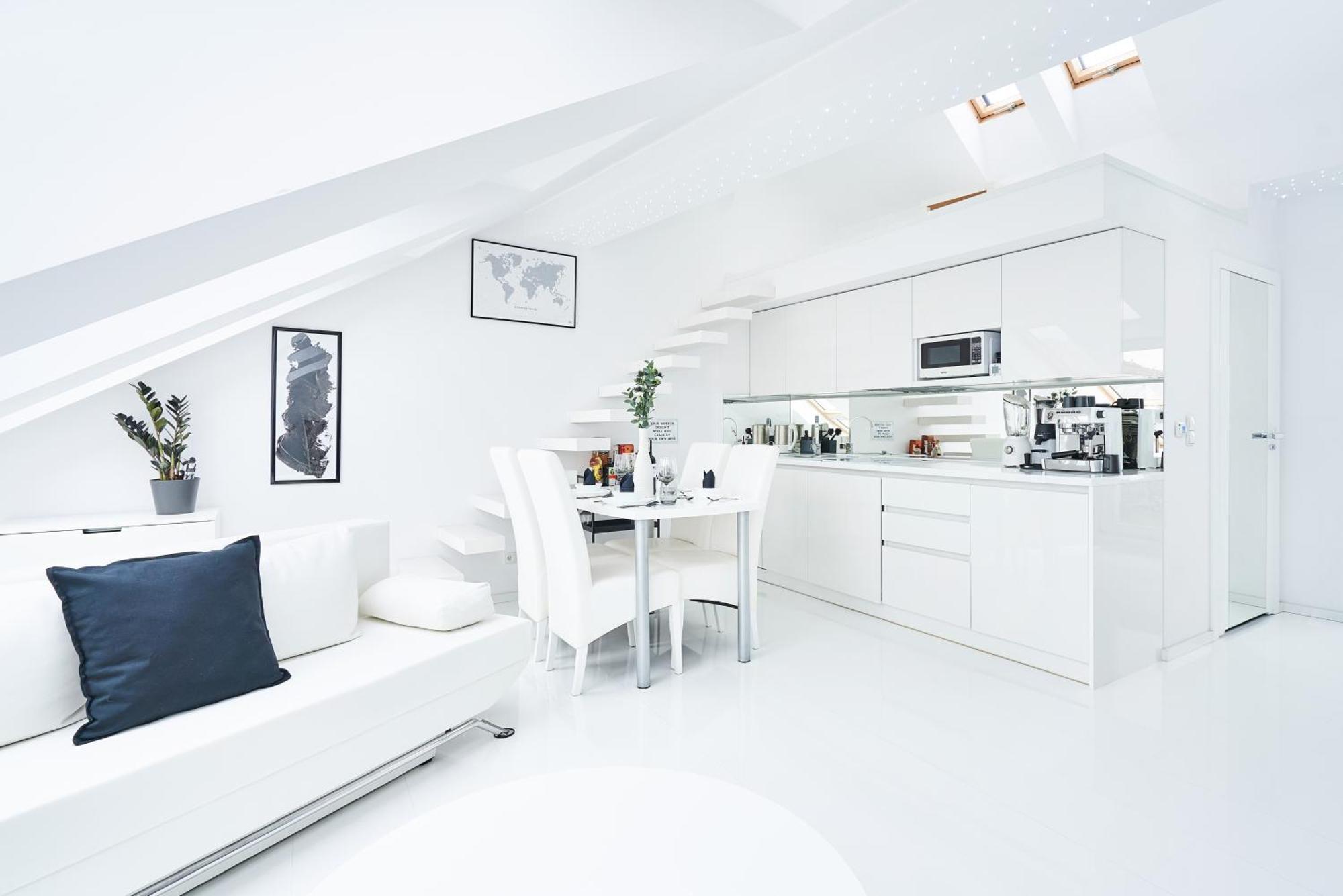 Appartamento Unique Design Loft In Middle Of Centre Of Old Town With Netflix Cracovia Esterno foto